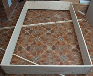 IMGP3407 Bed frame
