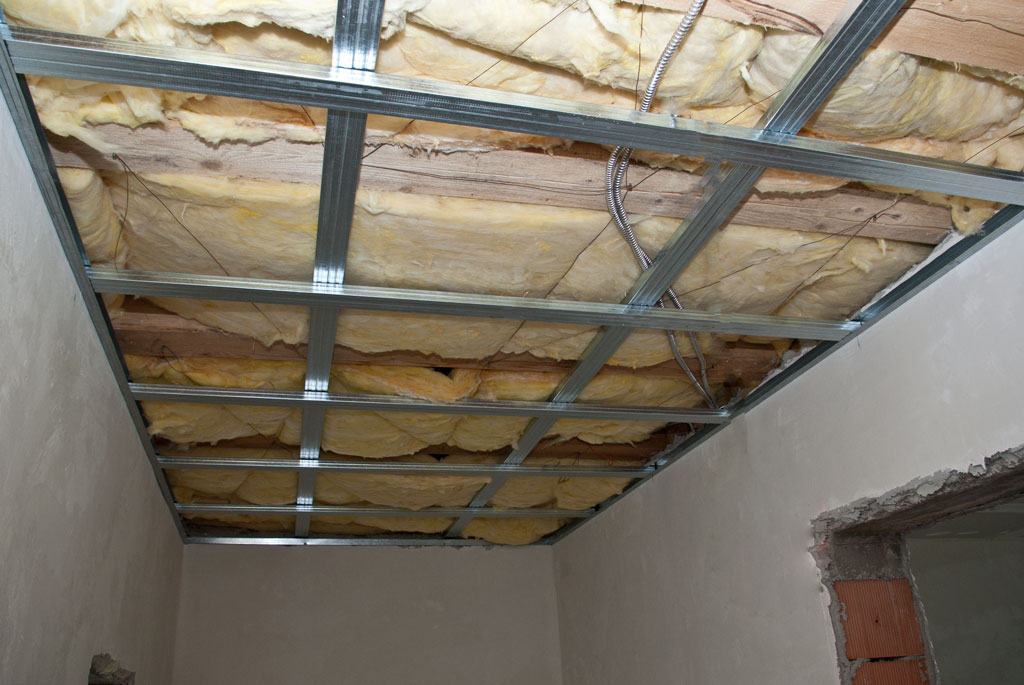 Metal stud ceiling frame