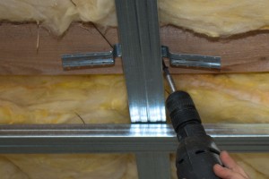 Installing the metal stud brackets Installing the metal stud brackets
