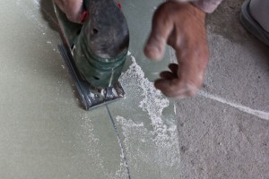 Cutting drywall arch