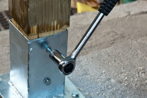 Using a wrench key to drive screws Using a wrench key to drive screws