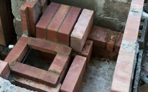 Building the stove firebox using bricks Building the stove firebox using bricks
