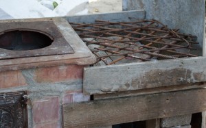 Building an outdoor table attached to the stove Building an outdoor table attached to the stove