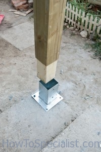 Anchoring post to concrete Anchoring post to concrete