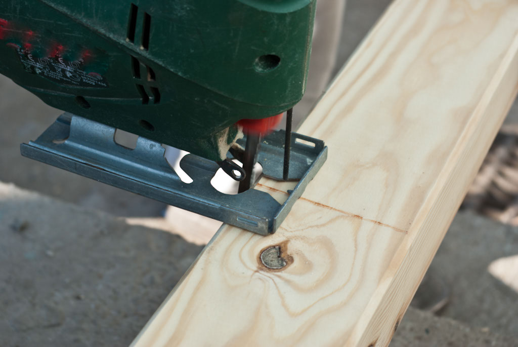 Cutting deck bottom rail