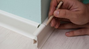 How to install rubber baseboard