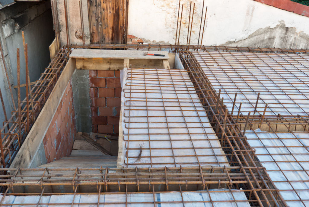 Wooden concrete stairs formwork