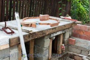 Building wood fired oven Building wood fired oven