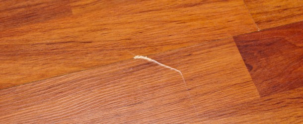 How to fix scratches on laminate flooring