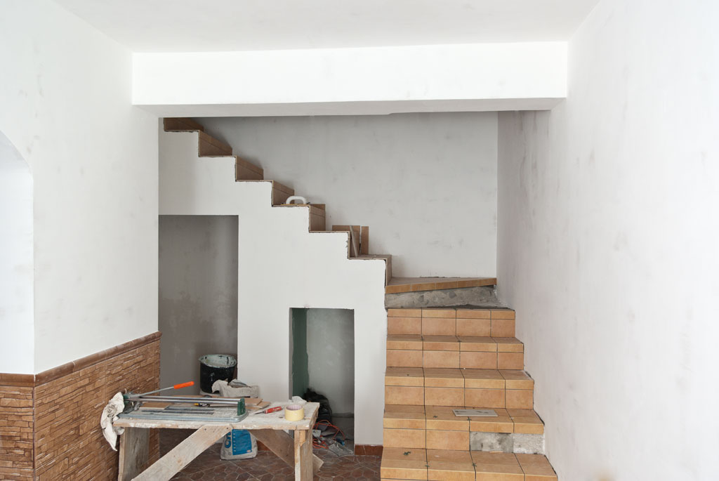Tiling stairs