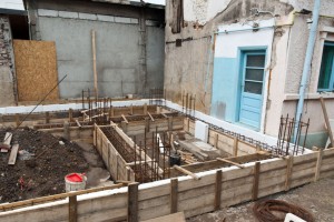 Building foundation formwork