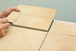 Marking cut line on a tile