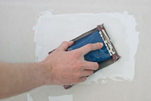 How to fix small hole in wall