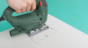 Cutting holes in drywall