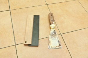 Tools for grouting wall tiles Tools for grouting wall tiles