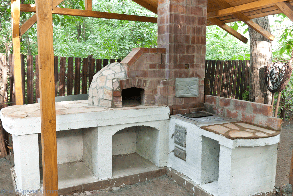 How to finish the base of a pizza oven