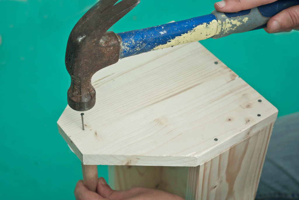 Installing the wooden handle