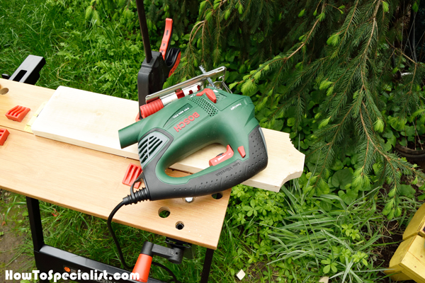 Making-the-curved-cuts