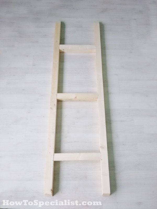 Ladder-Shelves